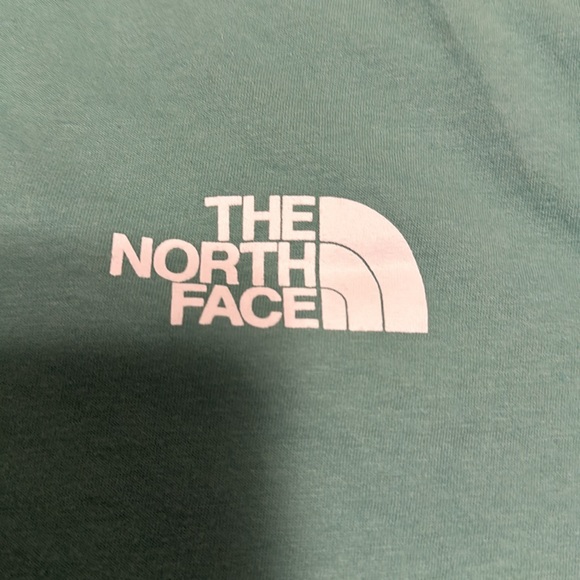 The North Face Tee - Picture 4 of 4